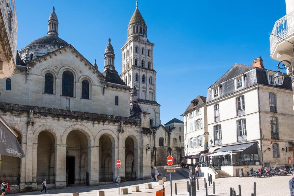 Famille Au Coeur De * Périgueux
